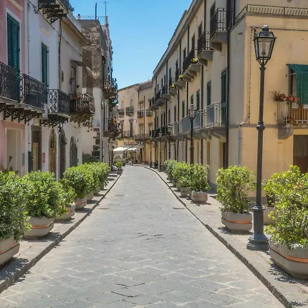 Speciale Nell'antica * Lipari (Isola Lipari)